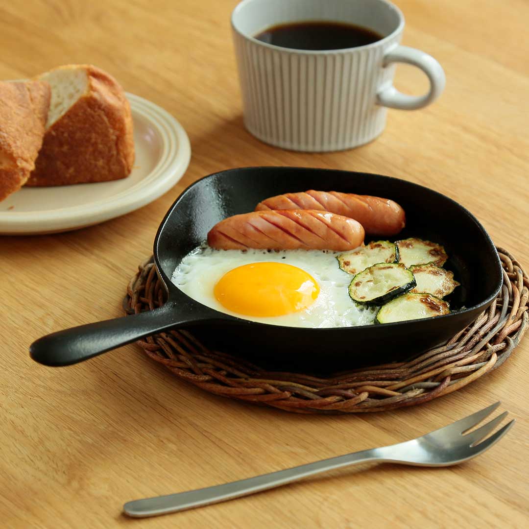 鉄器ミニパン ステンレスふた付 （柳宗理） | フライパン | cotogoto