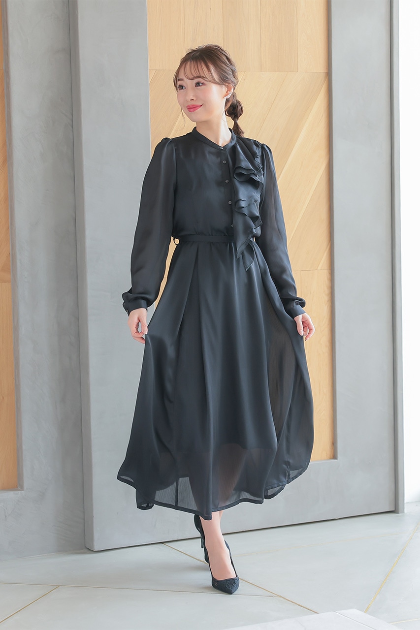 ヨーリューサテンロングワンピース ブラック/S｜結婚式のパーティー