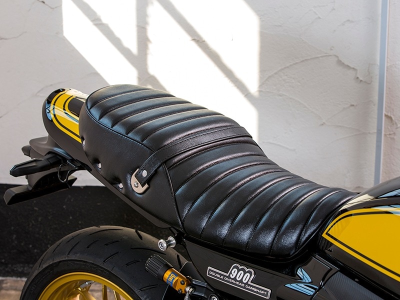 Z900RS タックロール style シートASSY ノーマル【純正】テールカウル