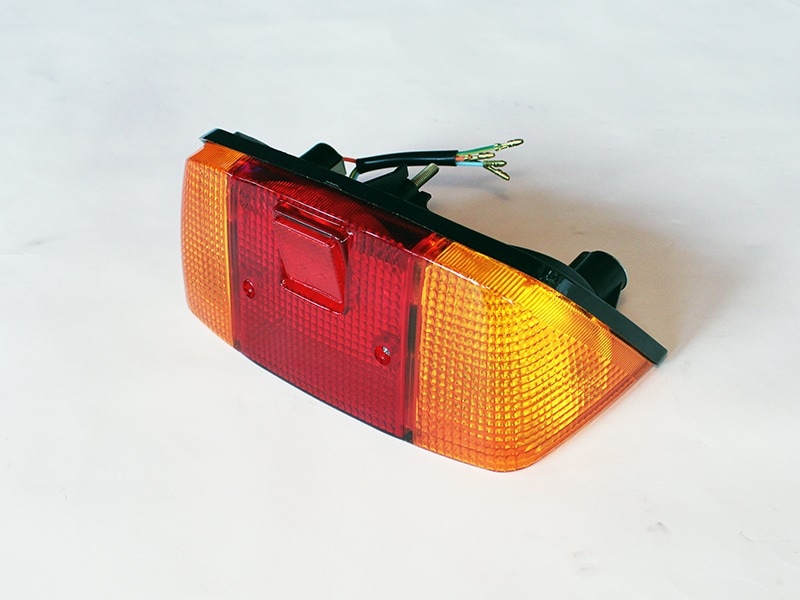 CB400SF （NC42前期）VTEC Revo無塗装ペイントベースTYPE-X外装Wあん