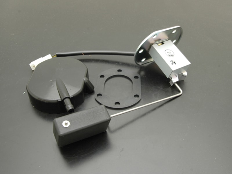 Z1R フューエルゲージセンサー【残りわずか】 | 車種から探す,Z1R,外装