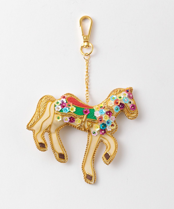ザリ刺繍キーホルダー （ホワイトホース) M21-1213｜KANKAN ONLINE
