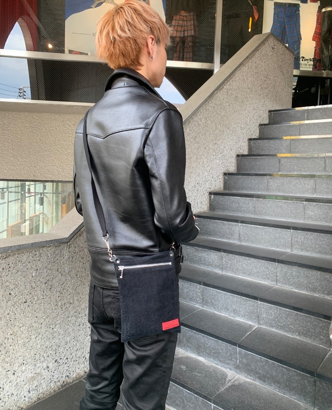 バムフラップサコッシュ