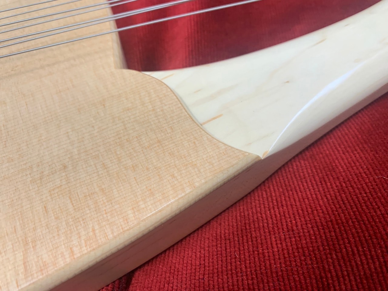 SANSOライアーⅡ (37弦) ※艶あり塗装(新ﾀｲﾌﾟ) | 銀座十字屋