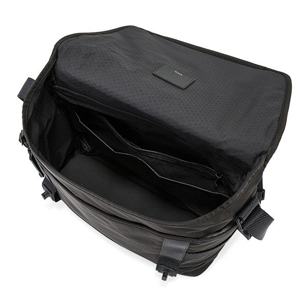 トゥミ TUMI アルファ ブラボー メッセンジャーバッグ「ファロン