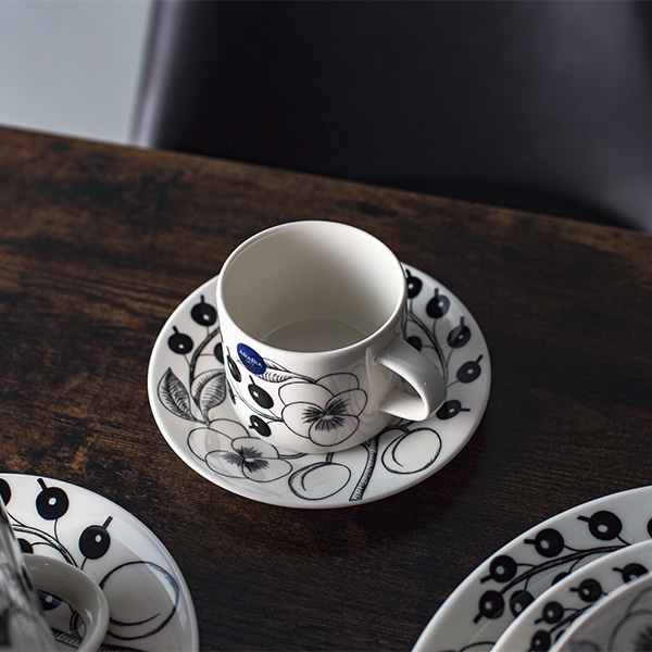 アラビア Arabia ブラック パラティッシ ブラパラ カップ & ソーサー