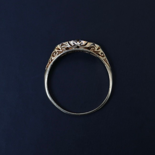 プラチナ 18金 5石ダイヤモンド リング