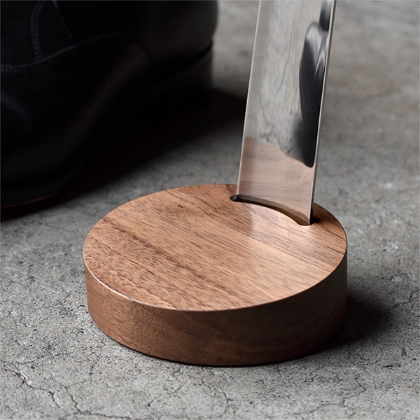 Titanium Shoehorn 専用スタンド」チタン靴べらを安定して自立させ
