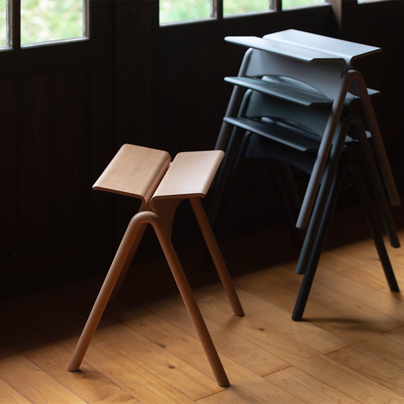 展示品 IKASAS カモメスツール 佐々木章行 スタッキング可 クール