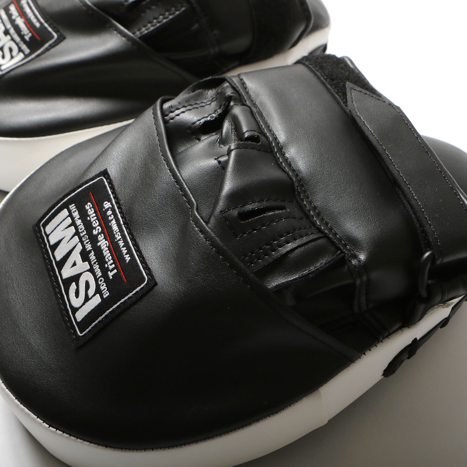 パンチングミットTS | すべての商品 | ISAMI(イサミ) |格闘技 武道具