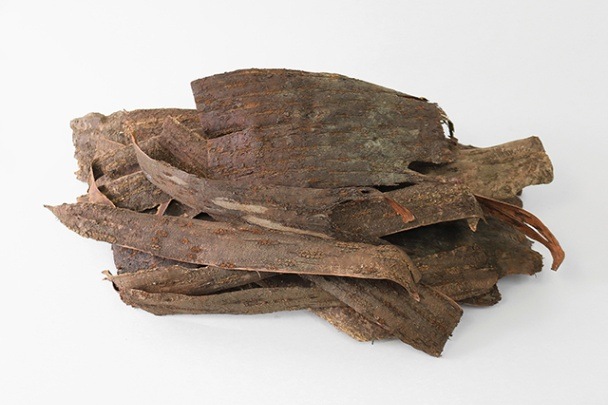 乾燥くるみ樹皮、2kg 。 7-067 乾燥くるみ樹皮、2kg 。 7-067