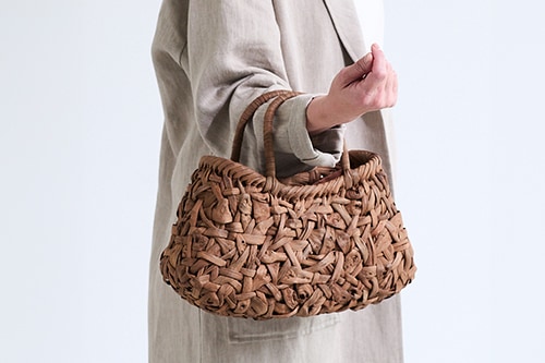 かご作家 悠帆さん監修こぶ付きやまぶどう籠(国産材/扇型/みだれ編み