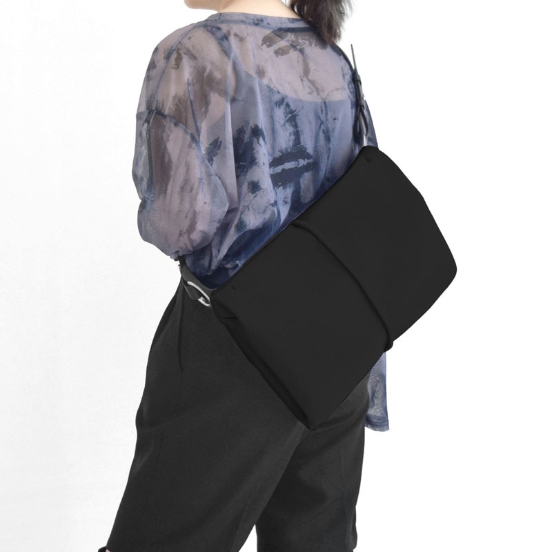 wet】hatomeボディバッグLサイズ | ボディバッグ