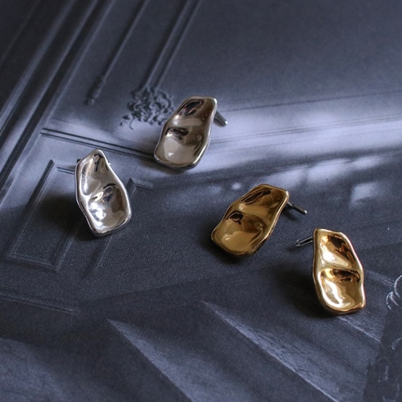 Baqless (バックレス) ピアス アミティクリオ ゴールド/シルバー 絶対