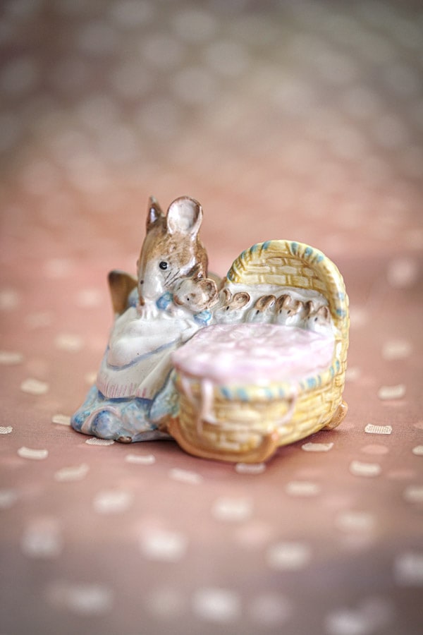 ビアトリクス・ポターのピーターラビットの2匹のわるいネズミのお話の