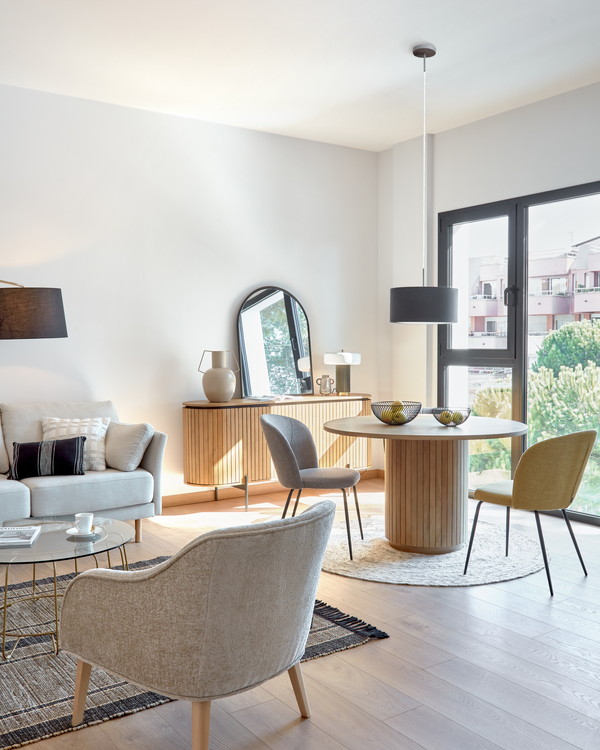 LICIA ダイニングテーブル（Φ 120）