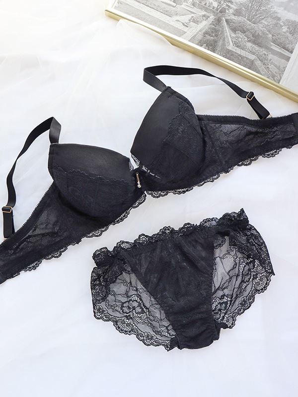 GHIカップ/LOVE&ブラセット｜かわいい下着・ランジェリーの通販