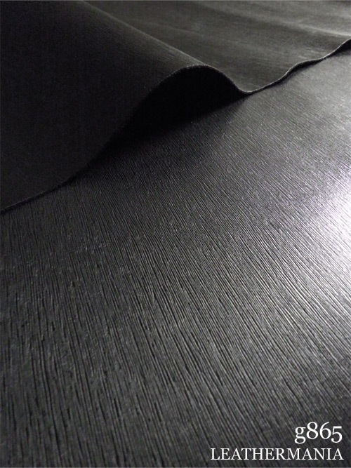 レザークラフト皮革の【半裁】牛革 (クロム鞣し) 水シボ型押し / 2.0mm