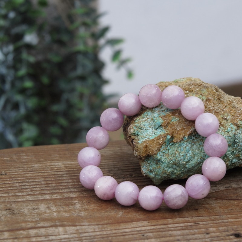 ✳️超美白大宝珠✨美しいレインボー✨極上 ホワイトカルサイト 丸玉