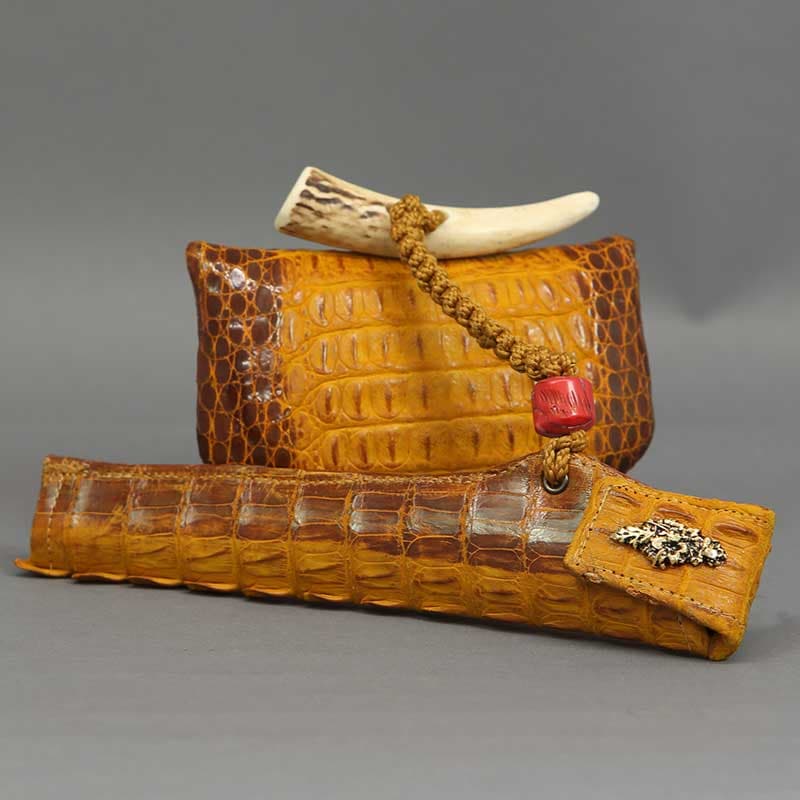 骨董】【希少】印伝 煙草入れ（刻み煙草入り）、煙管入れ、火付け入れ