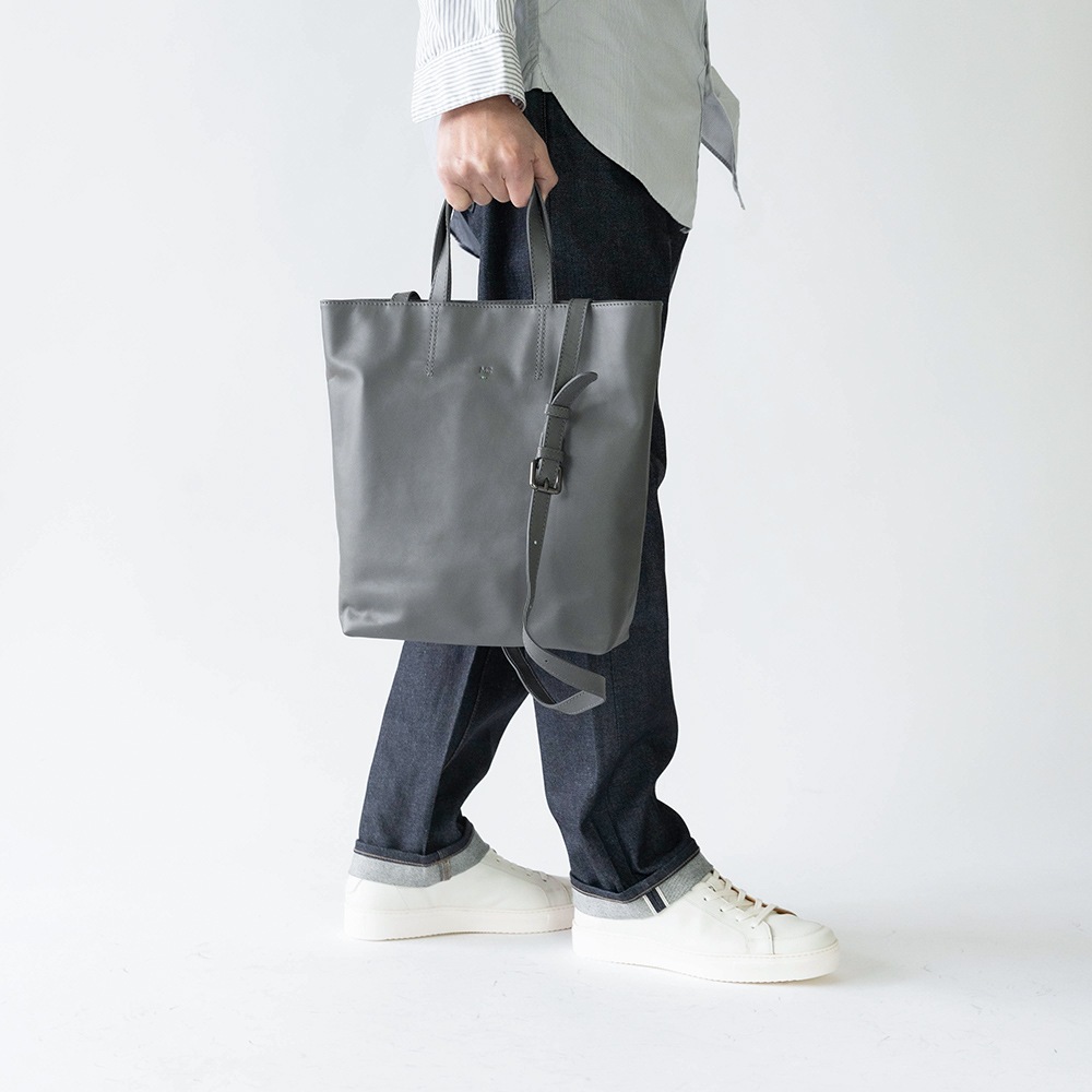 ショルダーバッグ トート 縦型 レザー 本革 メンズ レディース 2way