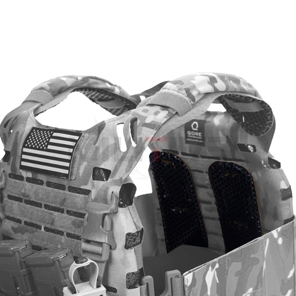 Qore Performance MILITIVE Ventilation Pontoons プレートキャリア