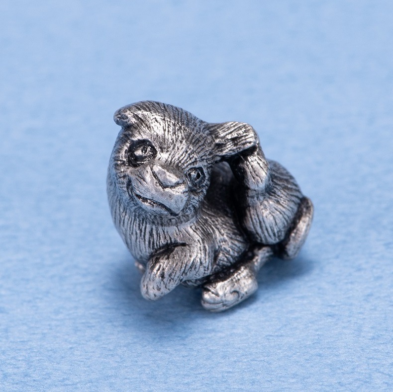 銀製 斎藤美洲 干支根付 戌 | 銀製品,根付 | 森銀器製作所公式