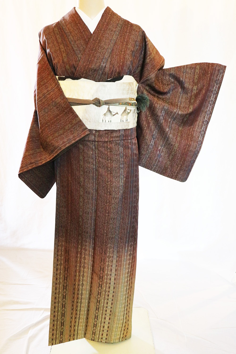 正絹お召し訪問着「献上に小花総柄」 | 種類から探す,お召し | きもの