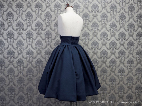 二次元と運命が交差するスカート ネイビー | NO.S PROJECT