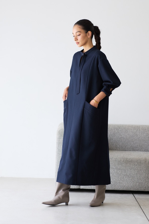 再販】2025AW_フロントタイVネックワンピース | アイテム | OWAUNO