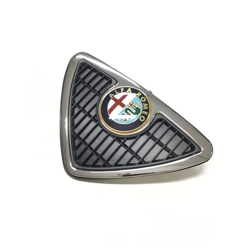 純正品 フロントグリル(エンブレム付) ALFA145/146 60596856 生産終了