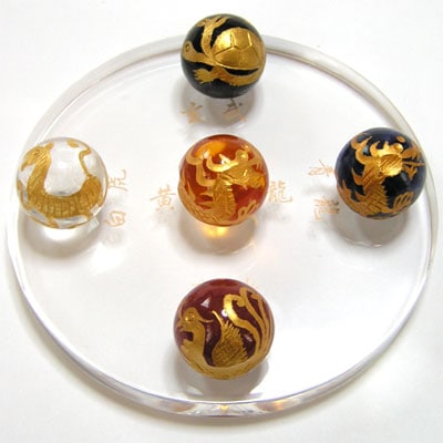 天然石20mm玉四神獣、黄龍付きアクリル台座9.5cm開運 【送料無料