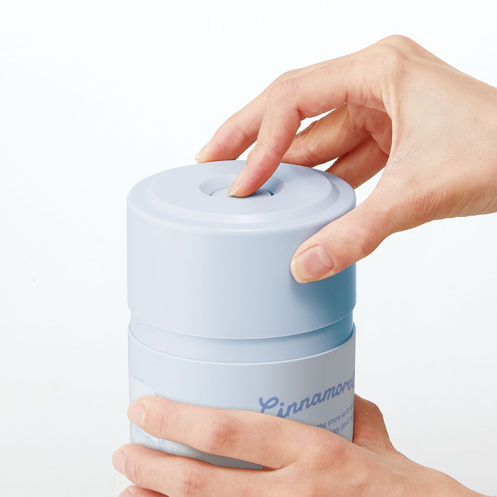 密閉 プッシュ ボタン付き 保存容器 800ml 日本製 プラスチック 保存