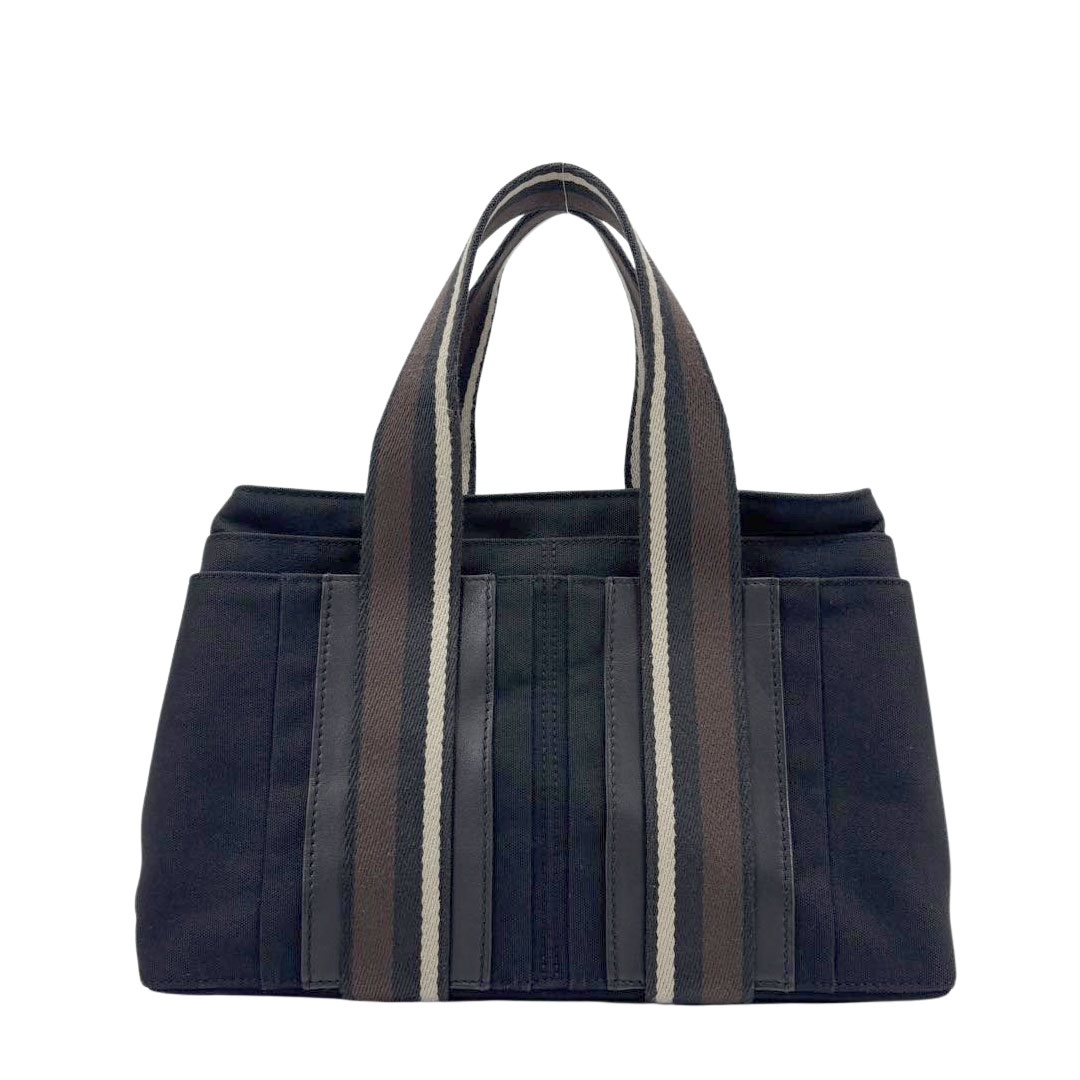 HERMES エルメス スカーフ カレ90 『GRAND UNIFORME（グラン