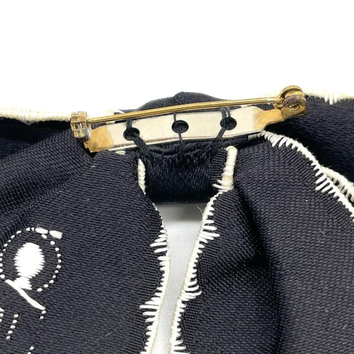 CHANEL シャネル リボンブローチ サテン ブラック ホワイト