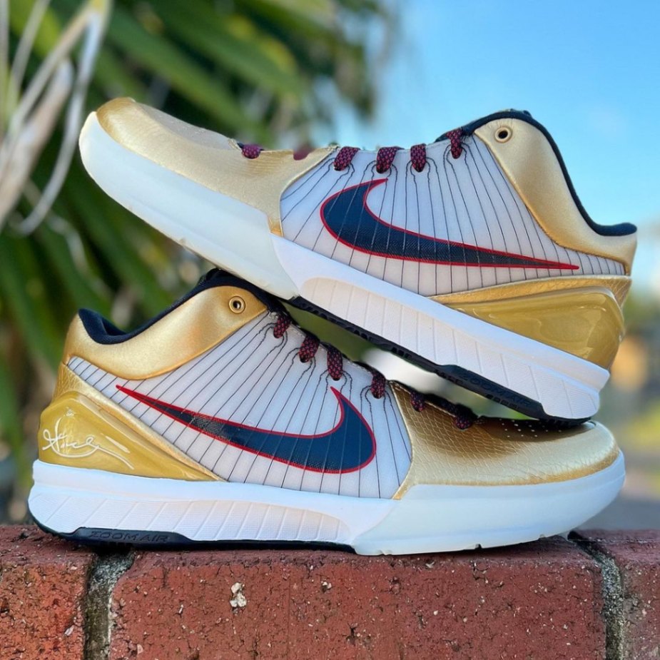 NIKE KOBE 4 PROTRO 'GOLD MEDAL' ナイキ コービー 4 プロトロ 【MEN'S
