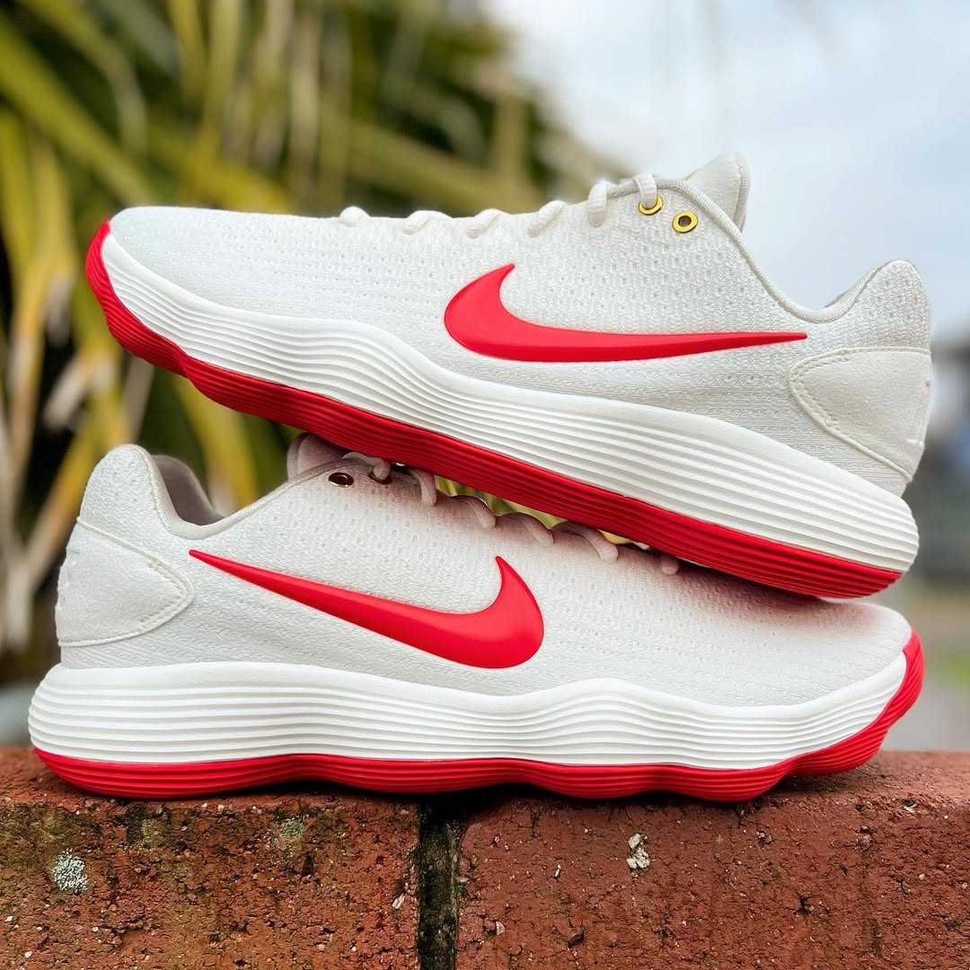 NIKE HYPERDUNK 2017 LOW EP ナイキ ハイパーダンク 2017 EPモデル