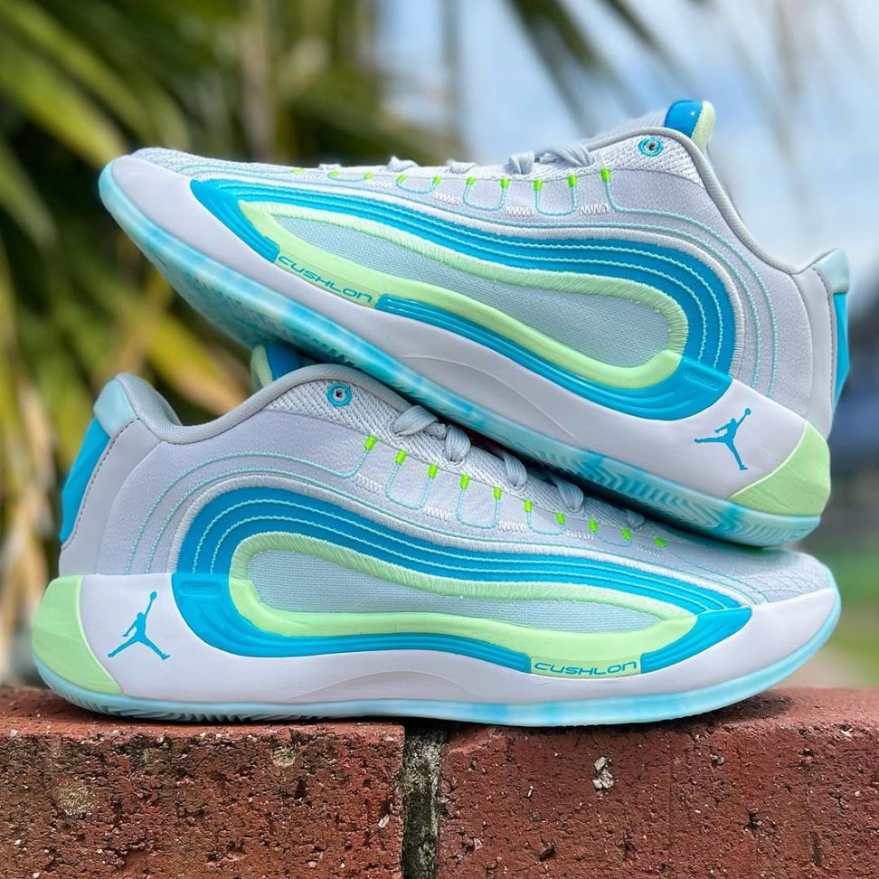 JORDAN LUKA 4 PF 'LASER BLUE' ナイキ ジョーダン ルカ 4 ドンチッチ