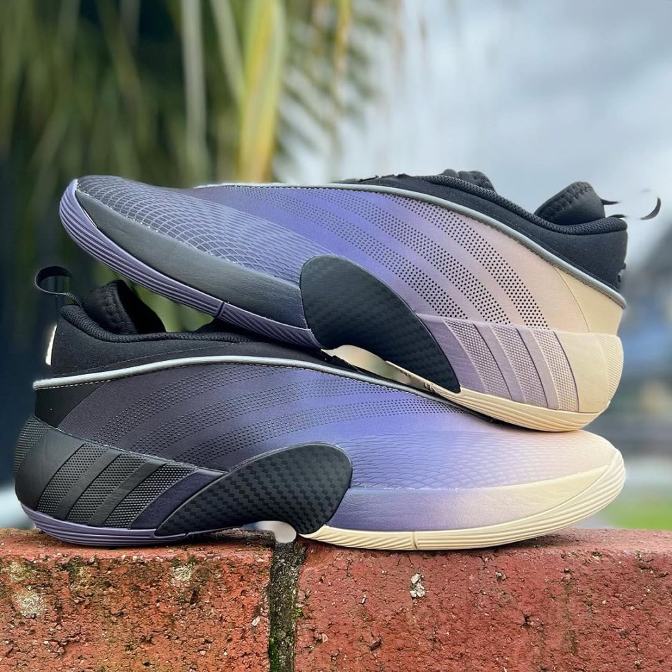 ADIDAS D.O.N. ISSUE 7 'ICE SPIDA' アディダス ドノヴァン ミッチェル