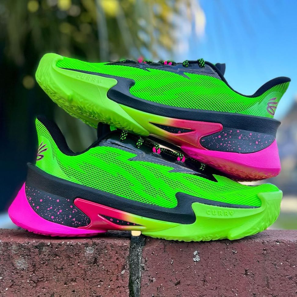 UNDER ARMOUR CURRY SERIES 7 'AURORA' アンダーアーマー カリー