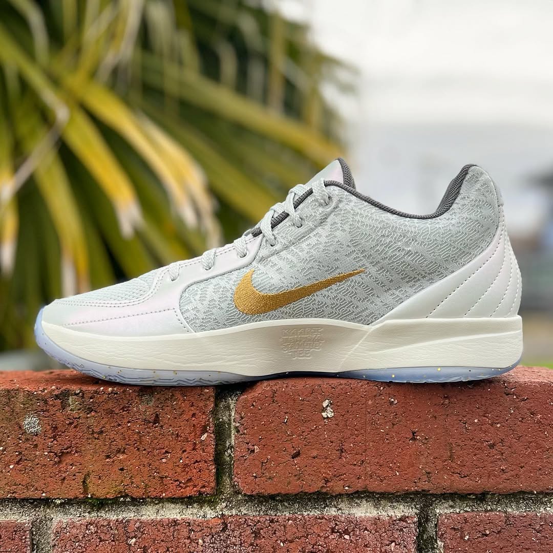 NIKE JA 2 EP 'TREE TOP' 'CHRISTMAS' ナイキ ジャ 2 ジャ モラント