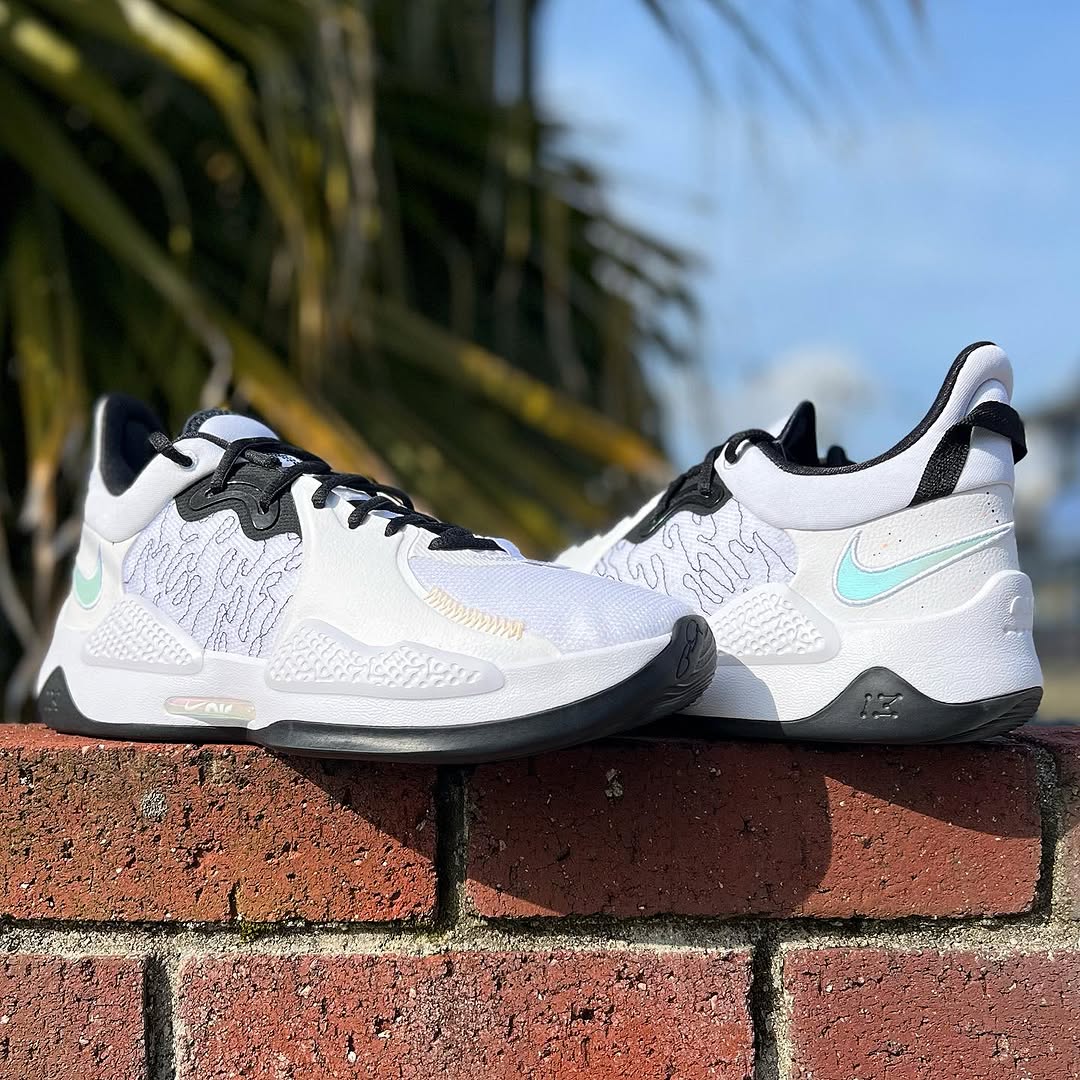 NIKE PG 5 EP 'WHITE BLACK' ナイキ ポール ジョージ 5 【MEN'S