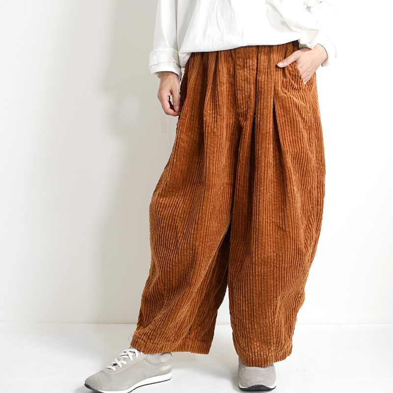 HARVESTY｜コーデュロイサーカスパンツ MOCHA | 趣佳[syuca.jp