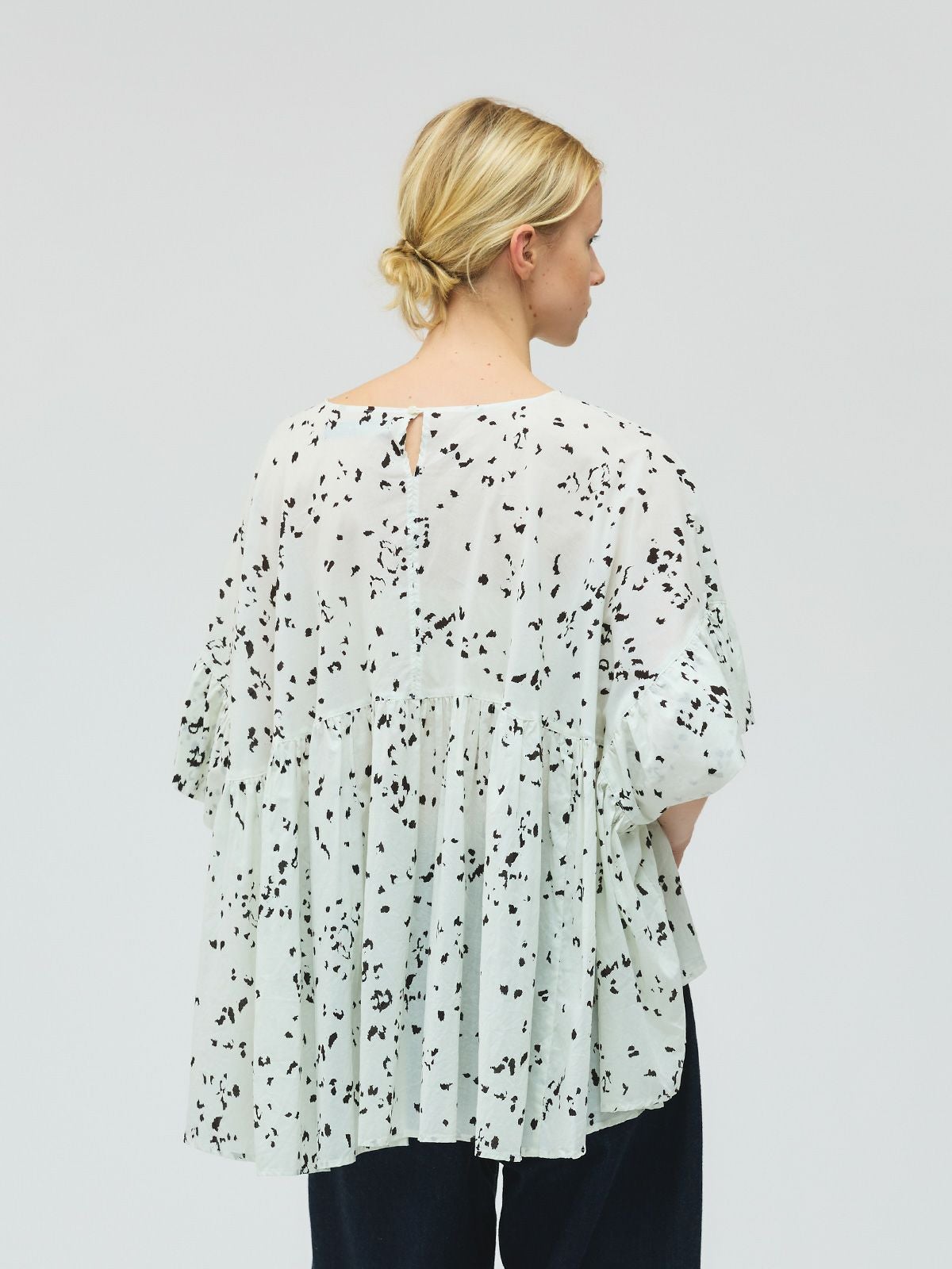 mizuiro ind プリントワイドギャザープルオーバー｜ MARcourt ONLINE