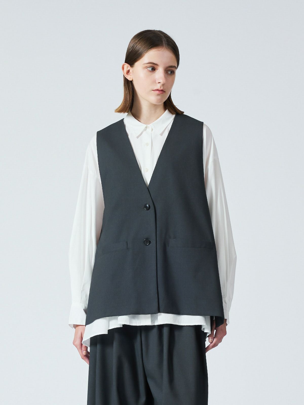 mizuiro ind ディープVネックワイドベスト｜ MARcourt ONLINE STORE