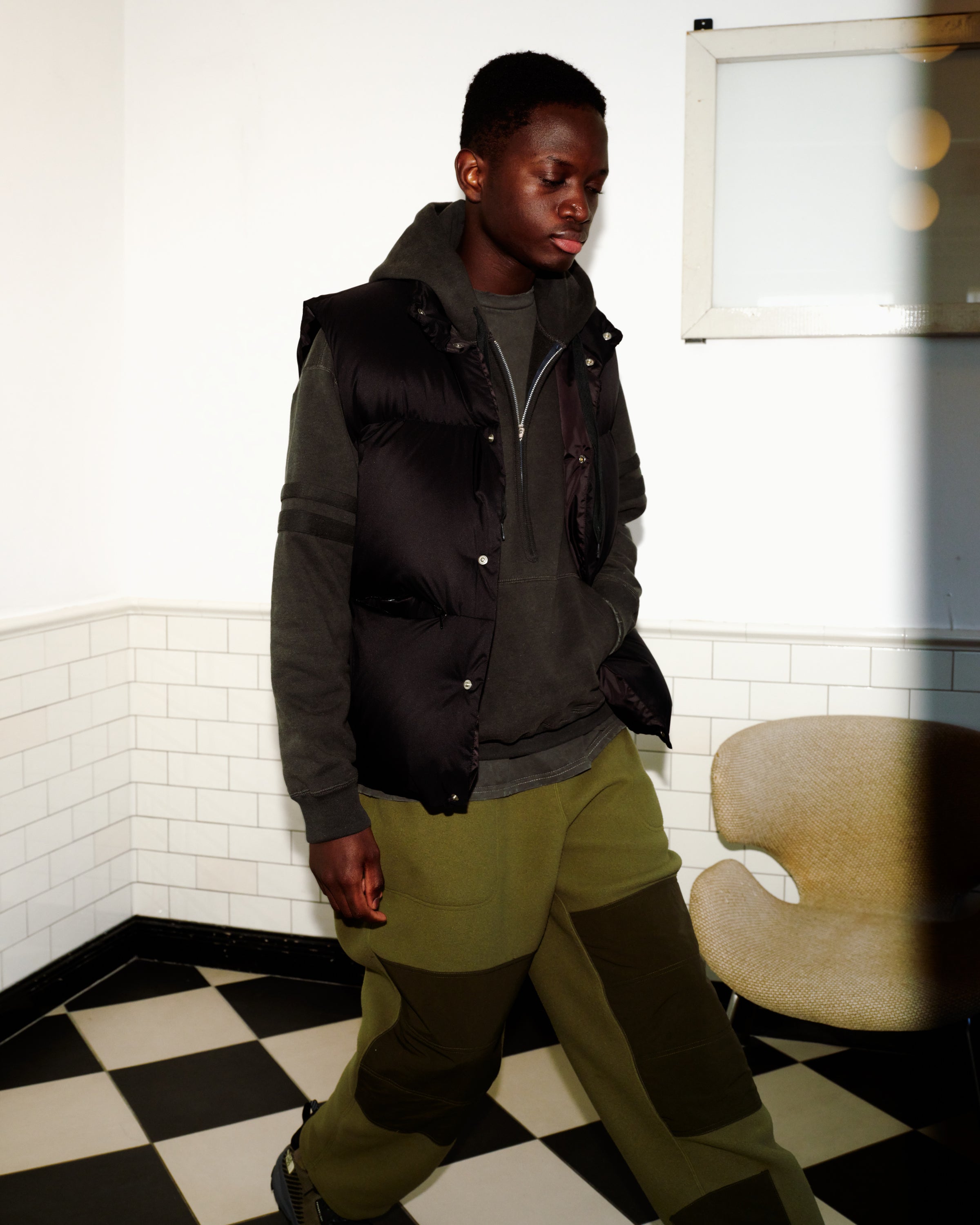 リサイクルナイロンミニリップ / ダウンベスト, Black – MARKAWARE