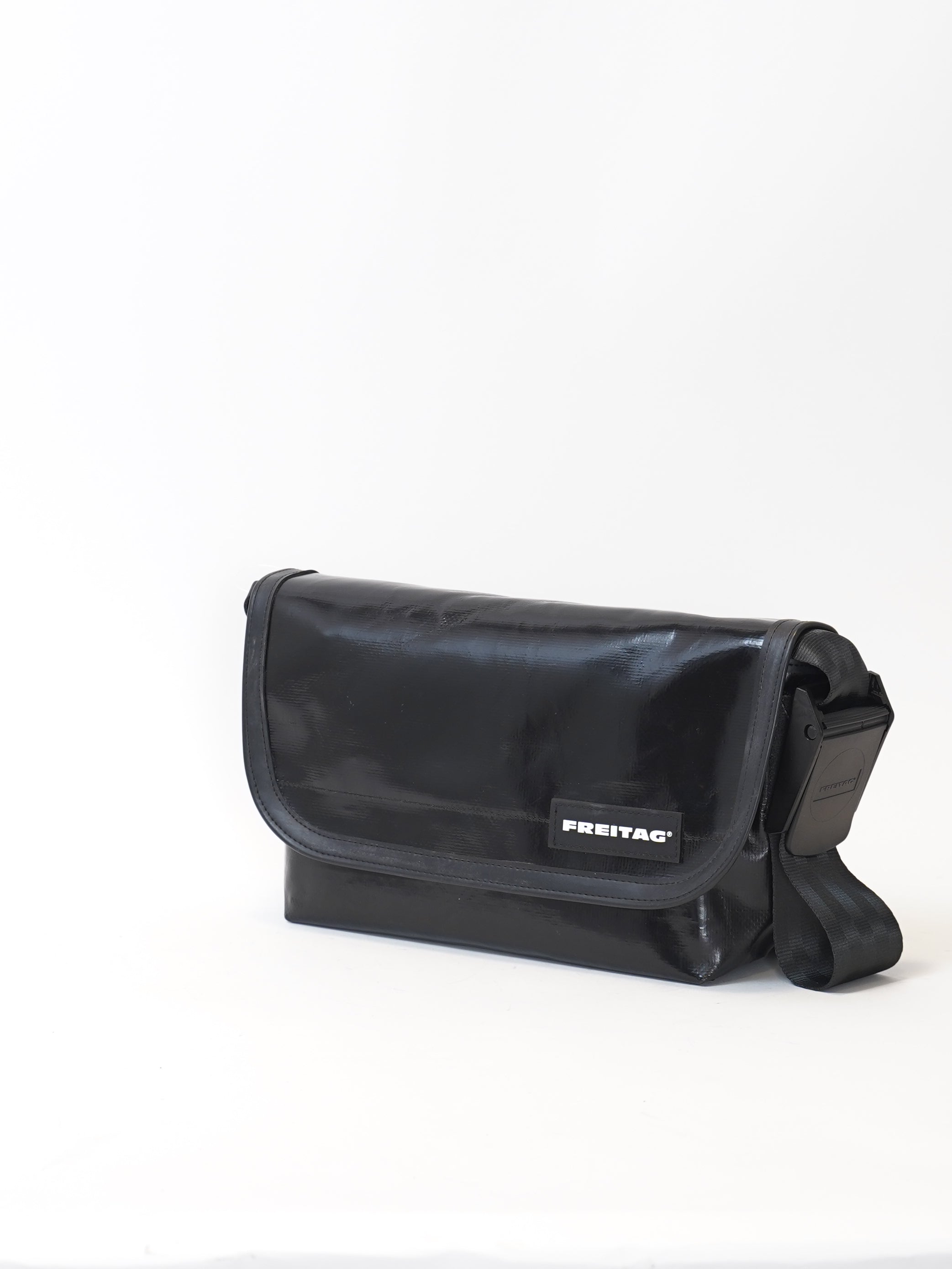 F41 Hawaii Five-O -black – MARKET Lifestore