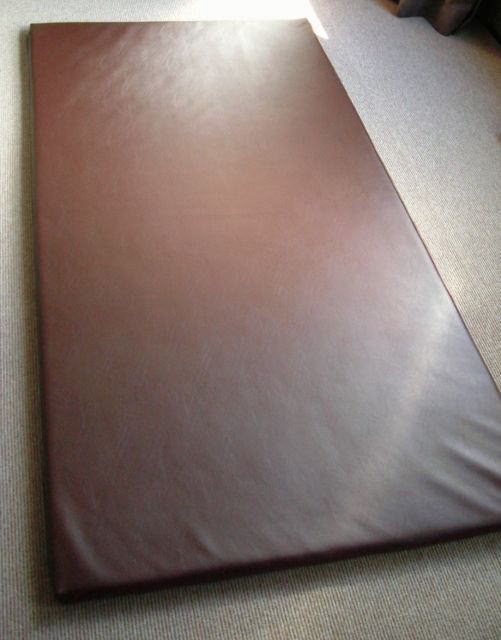 タイ古式、オイルのマッサージ用マットならプロ御用達｜サバイDX