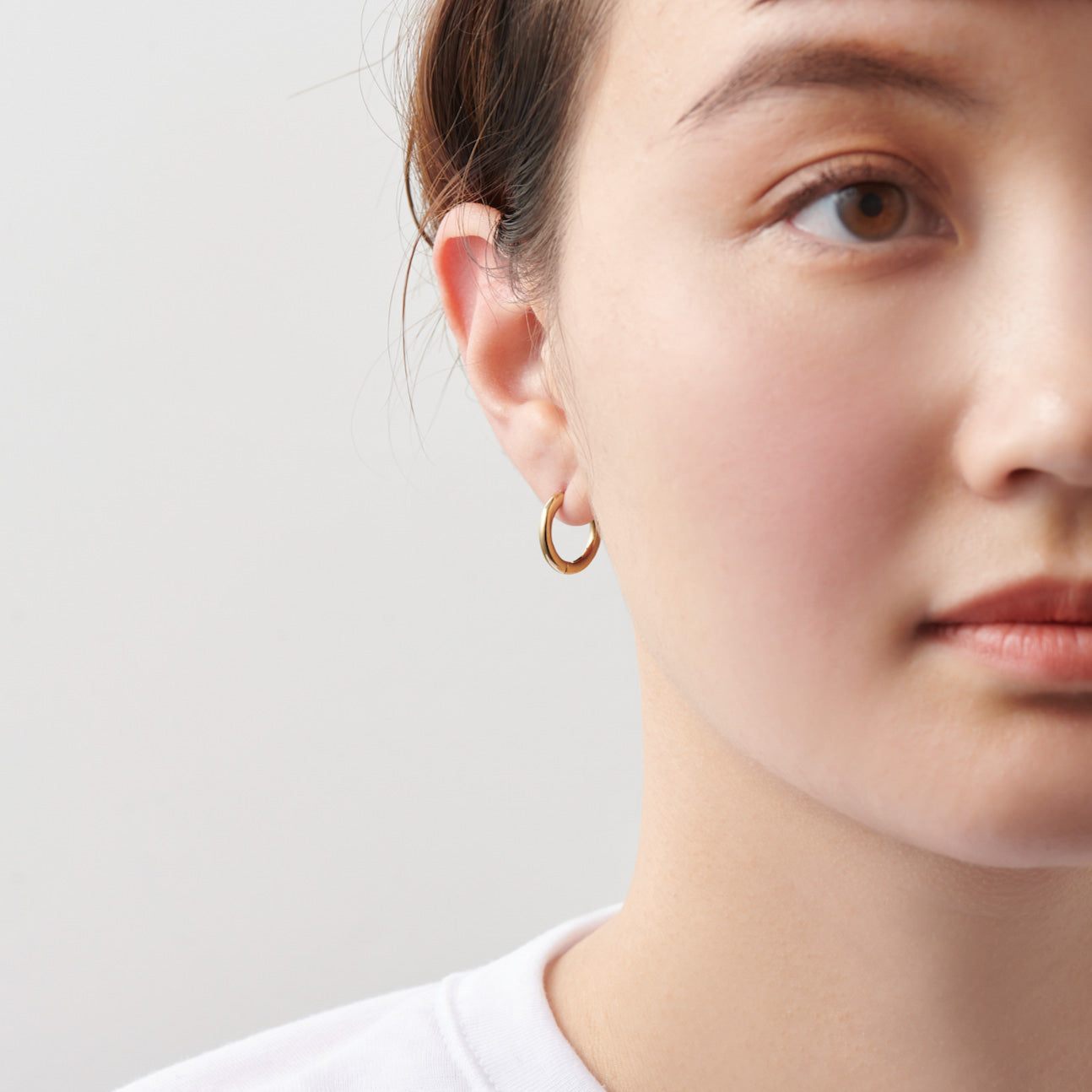 Hoop pierced earring (gold) – MAYU online store