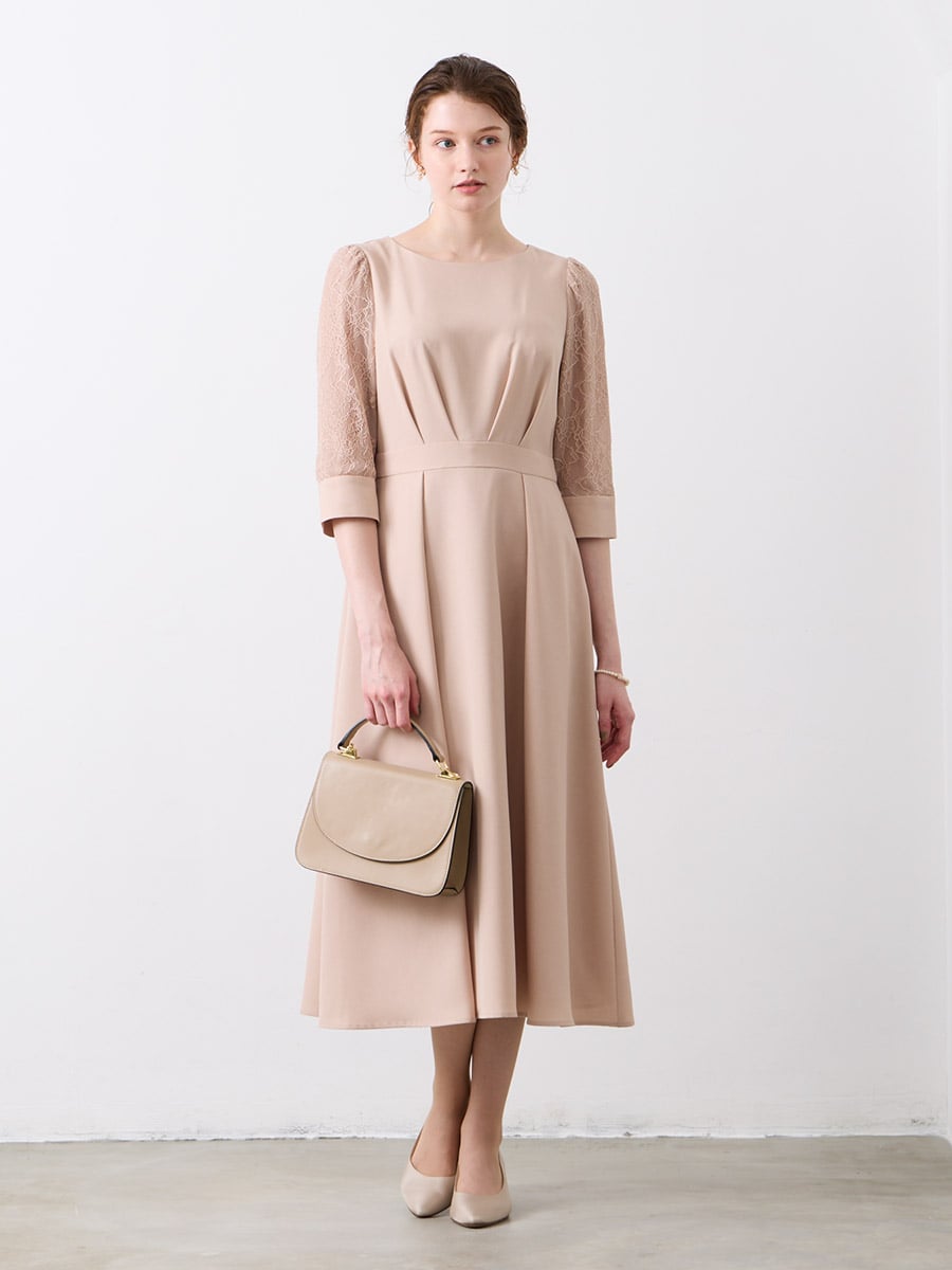 レース袖×ウエストタックフィット＆フレアワンピース(M ベージュ